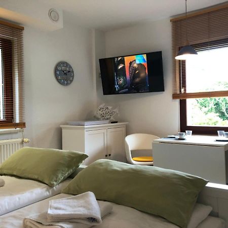 Appartement 1 Baltic แบร์เกิน เอาฟ์ รือเจิน ภายนอก รูปภาพ