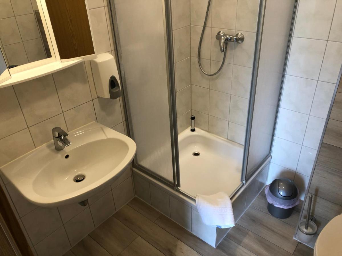 Appartement 1 Baltic แบร์เกิน เอาฟ์ รือเจิน ภายนอก รูปภาพ